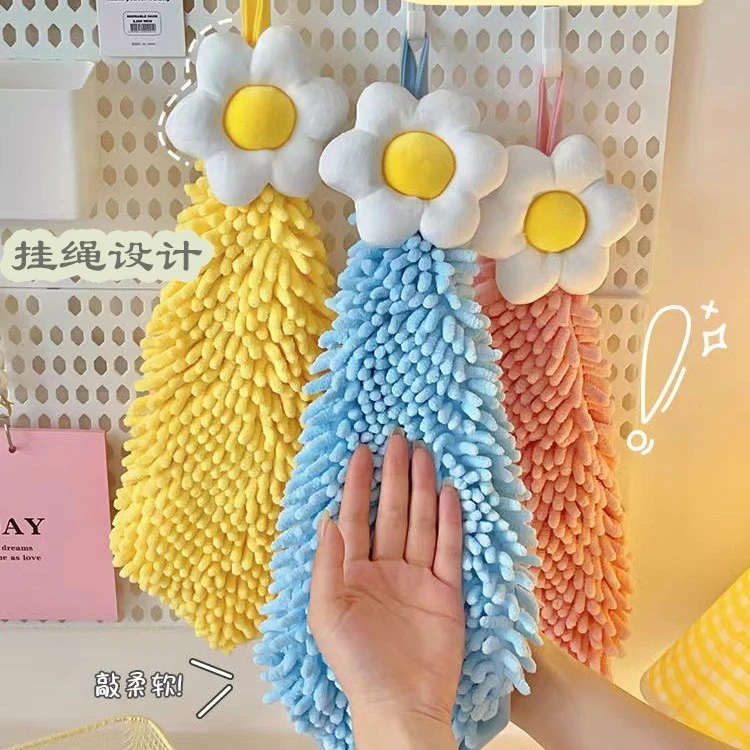 ผ้าพันคอ Chenille Cartoon Hanging Square